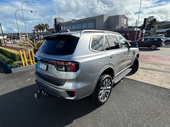 2025 Ford Everest Platinum