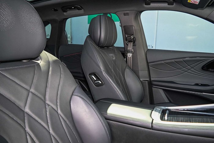 2025 Omoda Omoda 9 Virtue