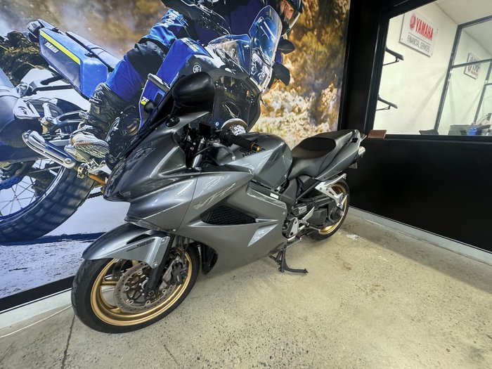 2009 Honda VFR800F (VFR800Fi) SILVER