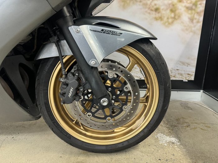 2009 Honda VFR800F (VFR800Fi) SILVER