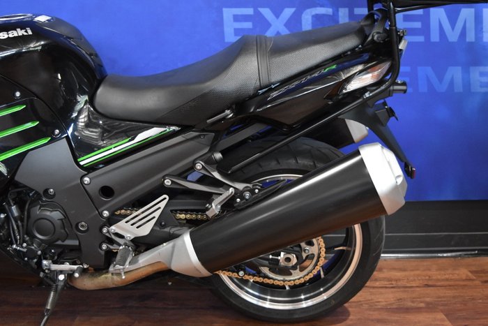 2013 Kawasaki NINJA ZX-14R SE green