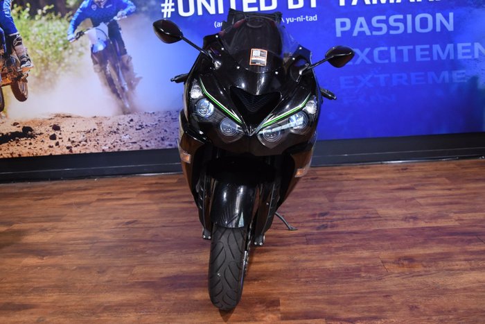 2013 Kawasaki NINJA ZX-14R SE green