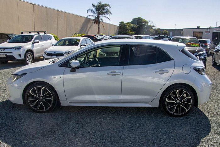 2020 Toyota Corolla ZR Hybrid