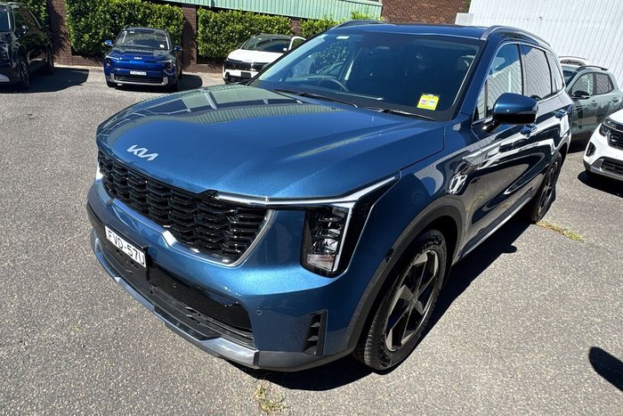 2025 Kia Sorento Sport