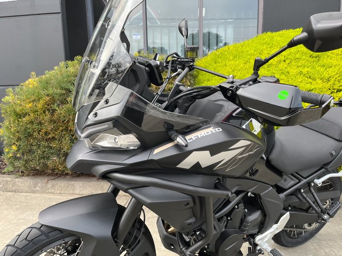 2025 CFMOTO MT NEBULA BLACK