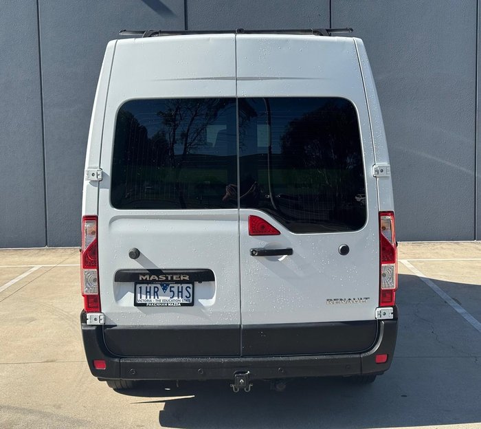 2016 Renault Master X62 Glacier White