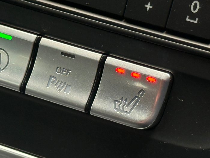 2018 Mercedes-Benz GLA-Class GLA180