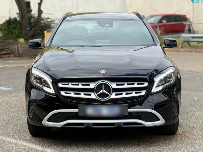 2018 Mercedes-Benz GLA-Class GLA180