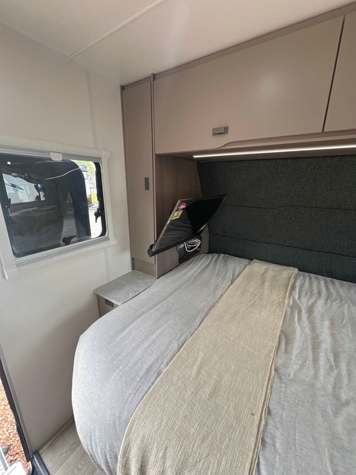 2025 JAYCO BASE STATION 19.61-7.BS-MY25