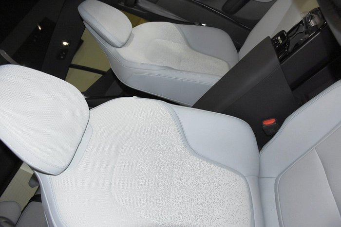 2024 Volvo EX30 Single Motor Extended Range Ultra MY24 Crystal White