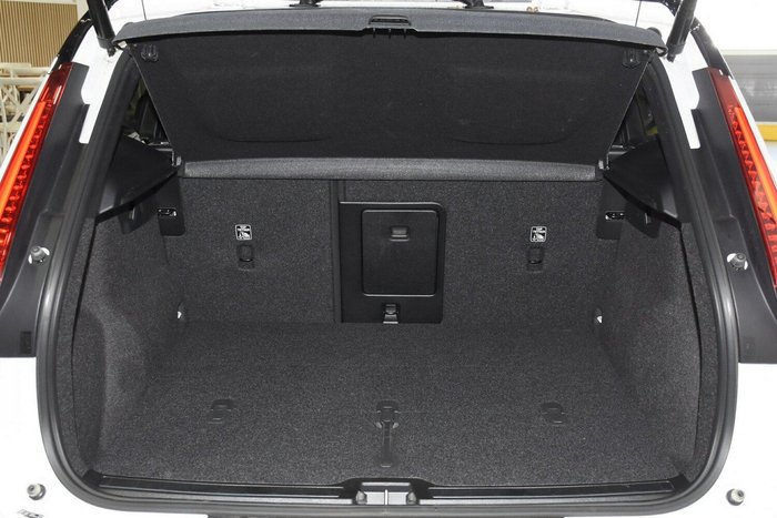 2024 Volvo XC40 Recharge Twin Pure Electric MY24 AWD Crystal White