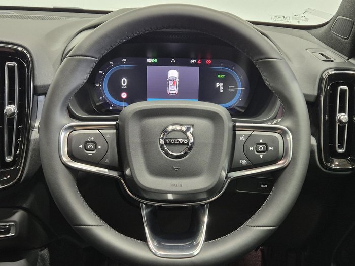 2024 Volvo XC40 Recharge Twin Pure Electric