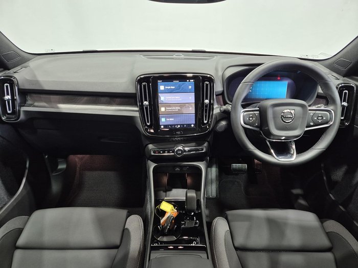2024 Volvo XC40 Recharge Twin Pure Electric