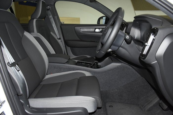 2024 Volvo XC40 Recharge Twin Pure Electric MY24 AWD Crystal White