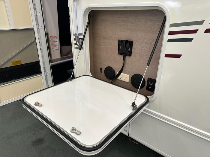 2015 Avida Esperance