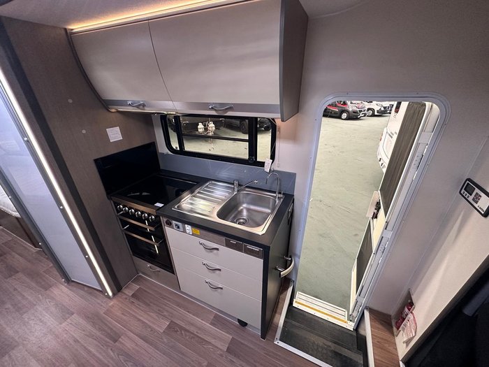 2015 Avida Esperance