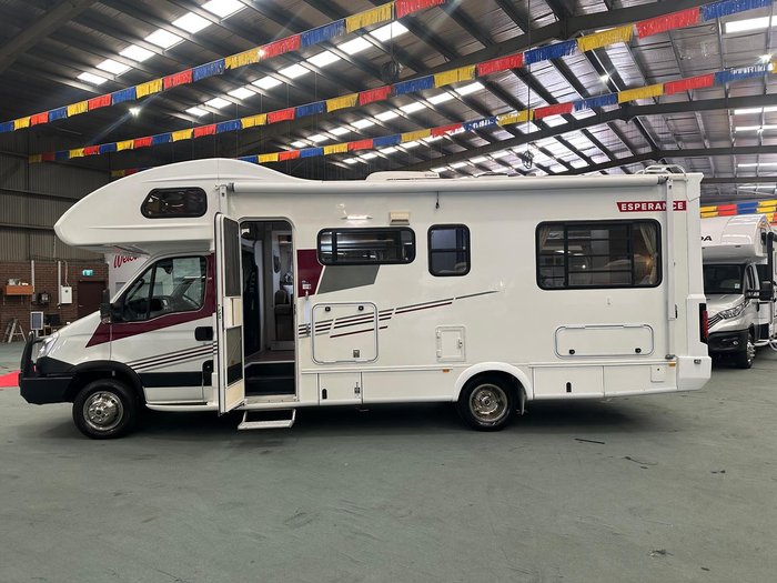 2015 Avida Esperance