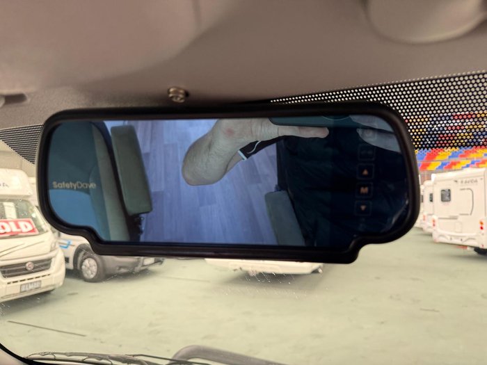 2015 Avida Esperance