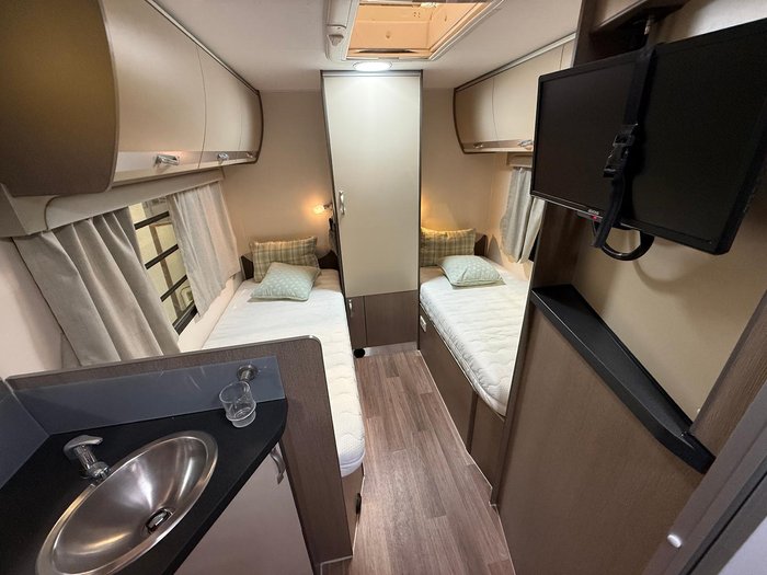 2015 Avida Esperance