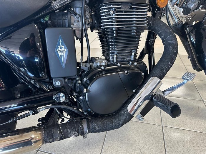 2017 Suzuki Boulevard S40 (LS650) Boulevard Black