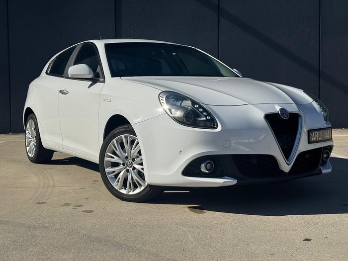 2017 Alfa Romeo Giulietta Super Series 2 White