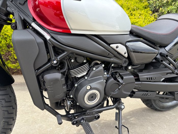 2025 CFMOTO 2025 CF MOTO 450CC 450CL-C ABS ruby red