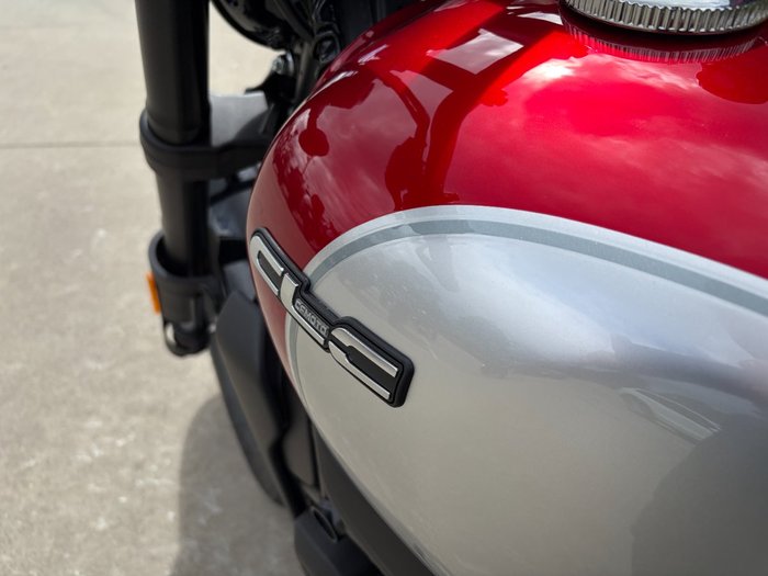 2025 CFMOTO 2025 CF MOTO 450CC 450CL-C ABS ruby red