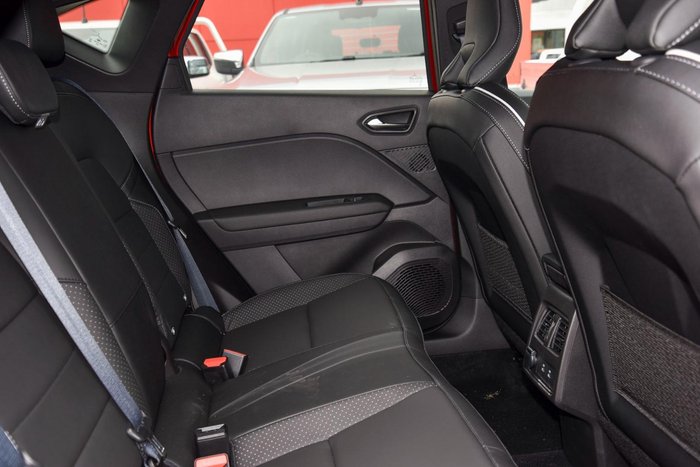 2025 Mitsubishi ASX Exceed