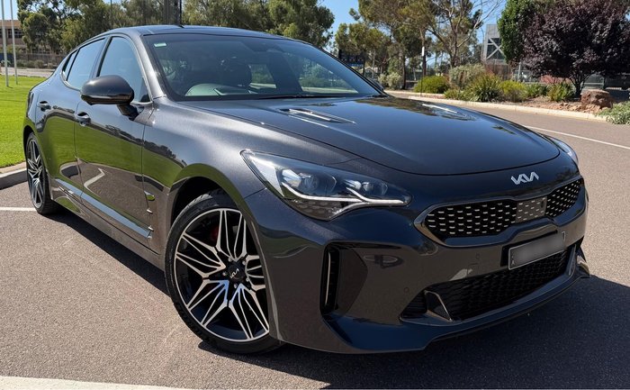 2023 Kia Stinger