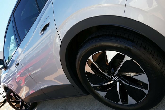 2025 Volkswagen ID.4 Pro