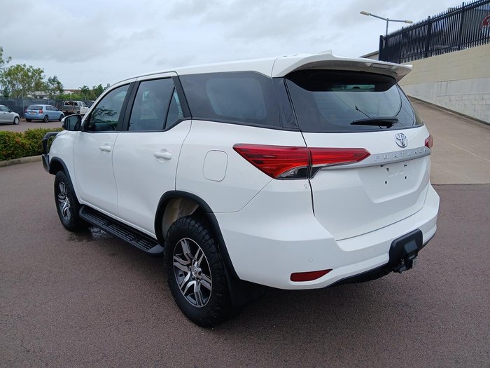 2022 Toyota Fortuner GX