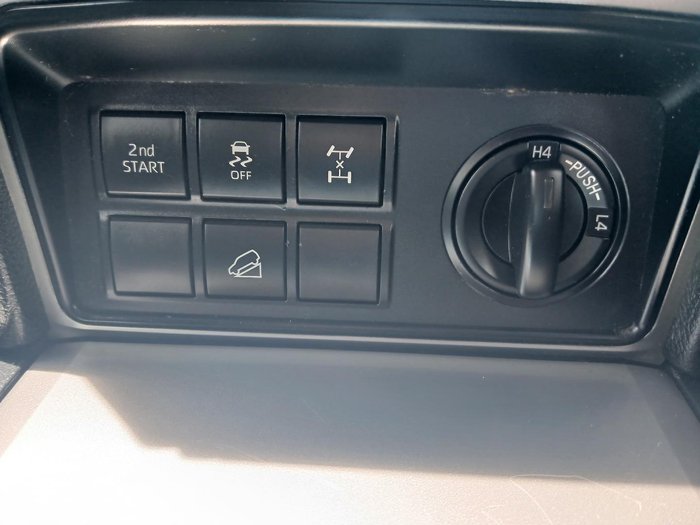 2020 Toyota Landcruiser Prado GX