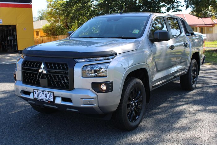 2025 Mitsubishi Triton GLX-R
