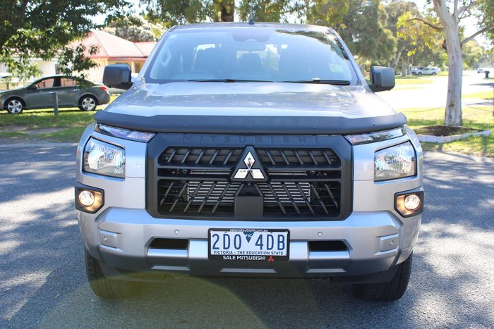 2025 Mitsubishi Triton GLX-R