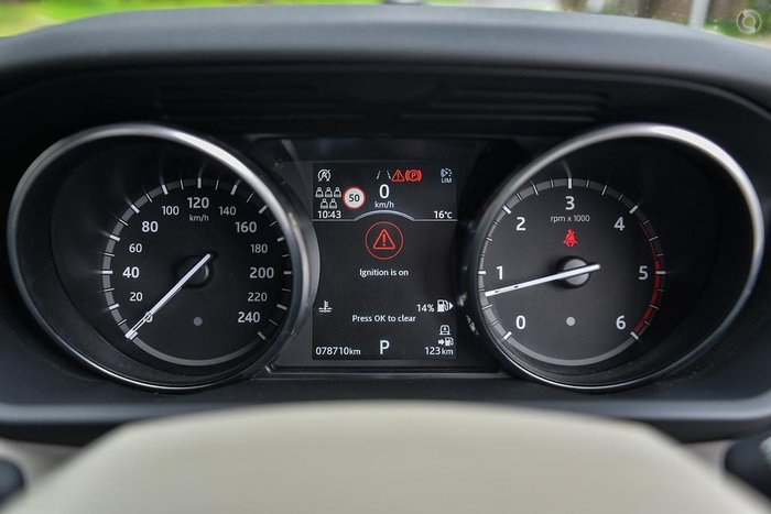 2020 Land Rover Discovery SD6 SE