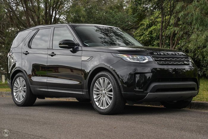 2020 Land Rover Discovery SD6 SE