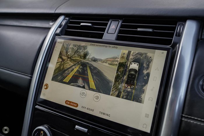 2023 Land Rover Discovery P360 Dynamic HSE