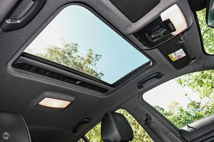 2018 BMW 1 Series 118i Sport Line