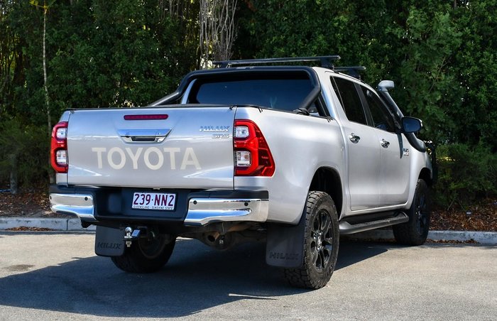 2020 Toyota Hilux SR5