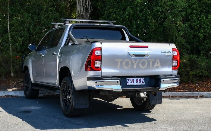 2020 Toyota Hilux SR5