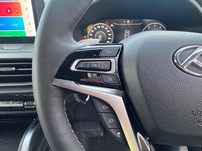 2025 LDV D90 Executive