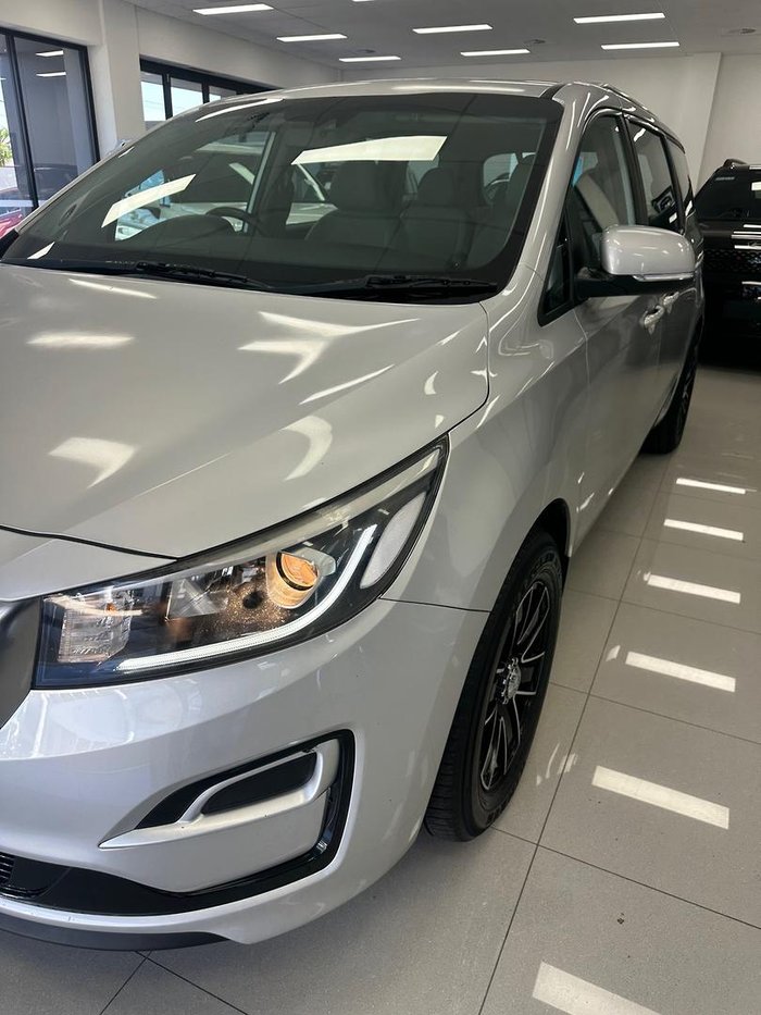 2018 Kia Carnival S YP MY19 Silky Silver