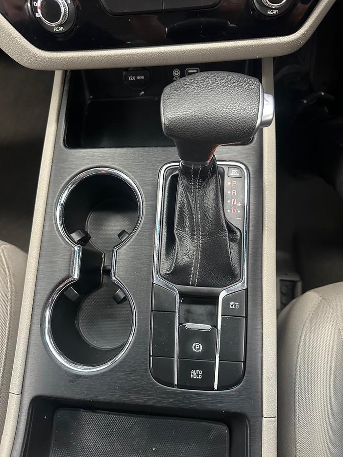 2018 Kia Carnival S YP MY19 Silky Silver