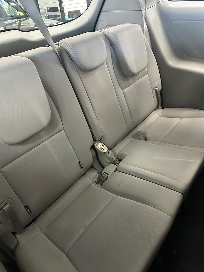 2018 Kia Carnival S YP MY19 Silky Silver