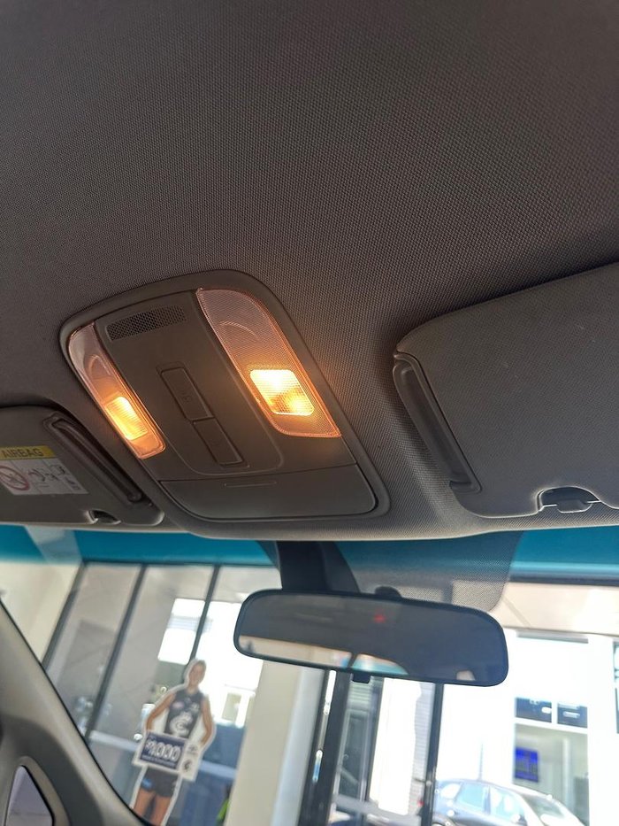 2018 Kia Carnival S YP MY19 Silky Silver