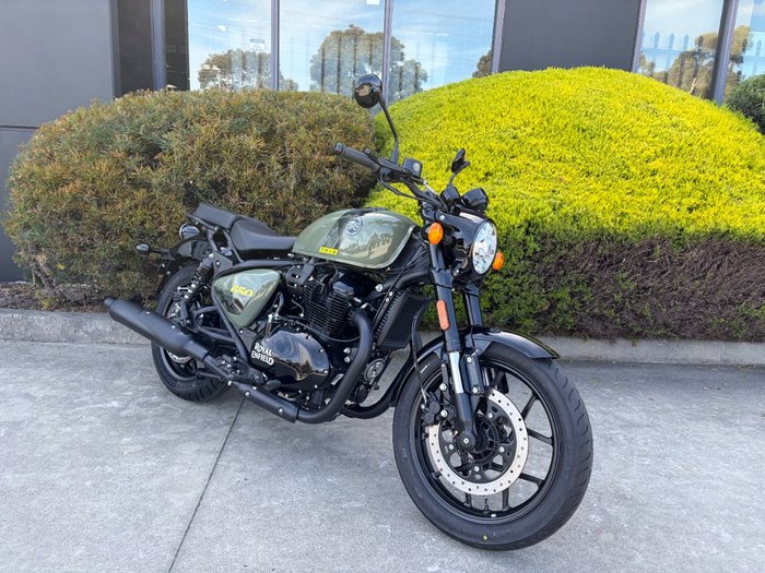 2025 Royal Enfield SHOTGUN 650 Green