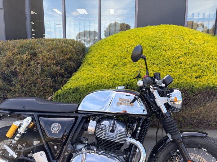 2026 Royal Enfield CONTINENTAL GT 650 E5 DARK Black
