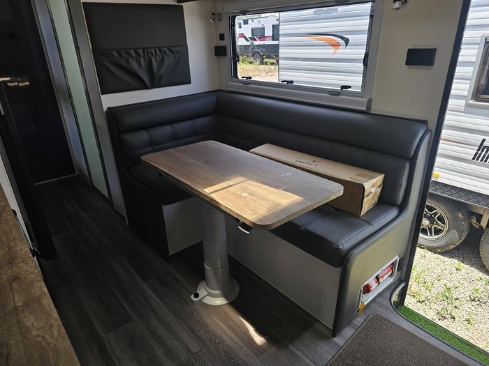 2021 Sunrise Family 216