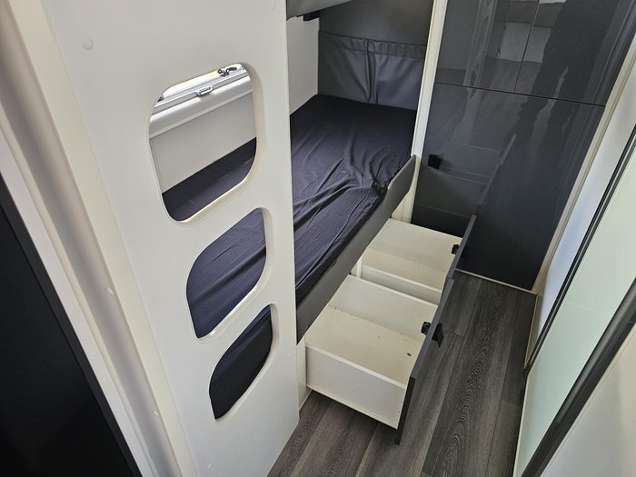 2021 Sunrise Family 216