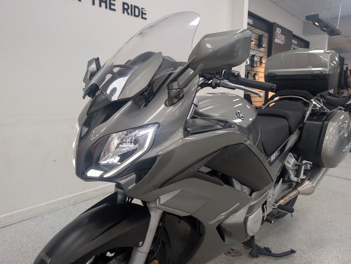 2013 YAMAHA FJR1300A Silver